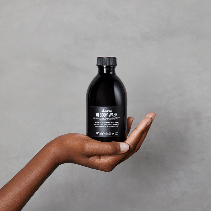 オイ　ボディ　ウォッシュ 280mL