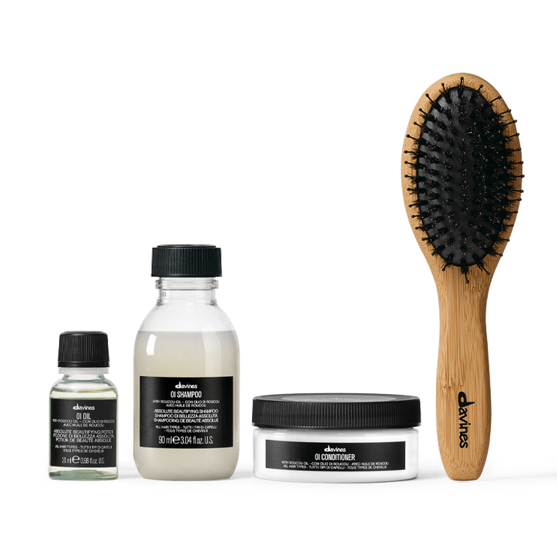 【WEB限定】オイ　シグニチャー　トラベルキット