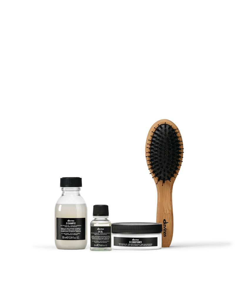 【WEB限定】オイ　シグニチャー　トラベルキット